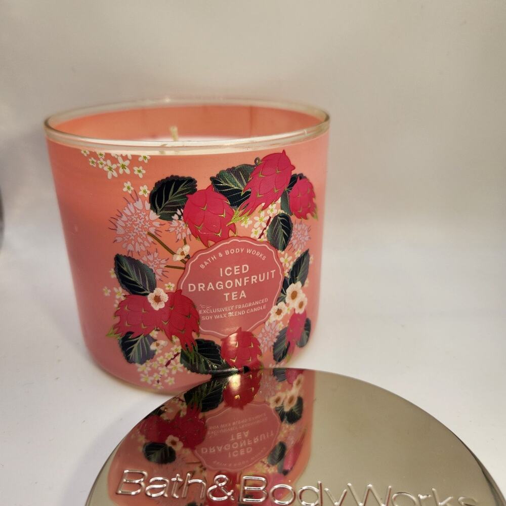 Bath & Body 3 wick candle